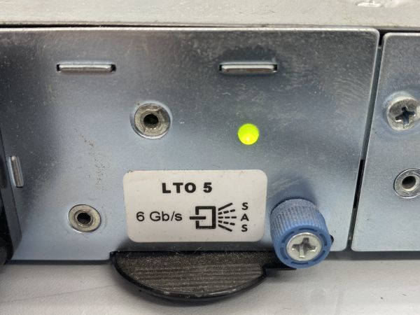 HP StorageWorks 1/8 G2 テープオートローダー Tape Autoloader LTO5 Spare No. 435243-002_画像4