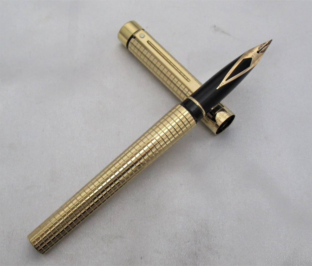 【Y623】 SHEAFFER シェーファー 万年筆 GOLD ELECTROPLATED ペン先 14K/585 ゴールド系 送料無料_画像4