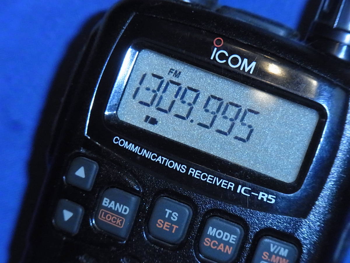 ICOM アイコム IC-R5 広帯域受信機 0.15~1309,995MHz ICOM アイコム IC-R5 広帯域受信機 0.15~1309,995MHz