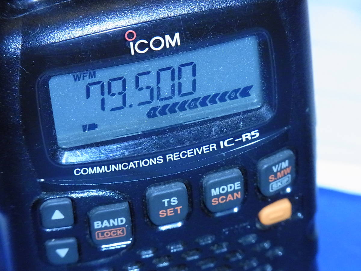 ICOM アイコム IC-R5 広帯域受信機 0.15~1309,995MHz ICOM アイコム IC-R5 広帯域受信機 0.15~1309,995MHz