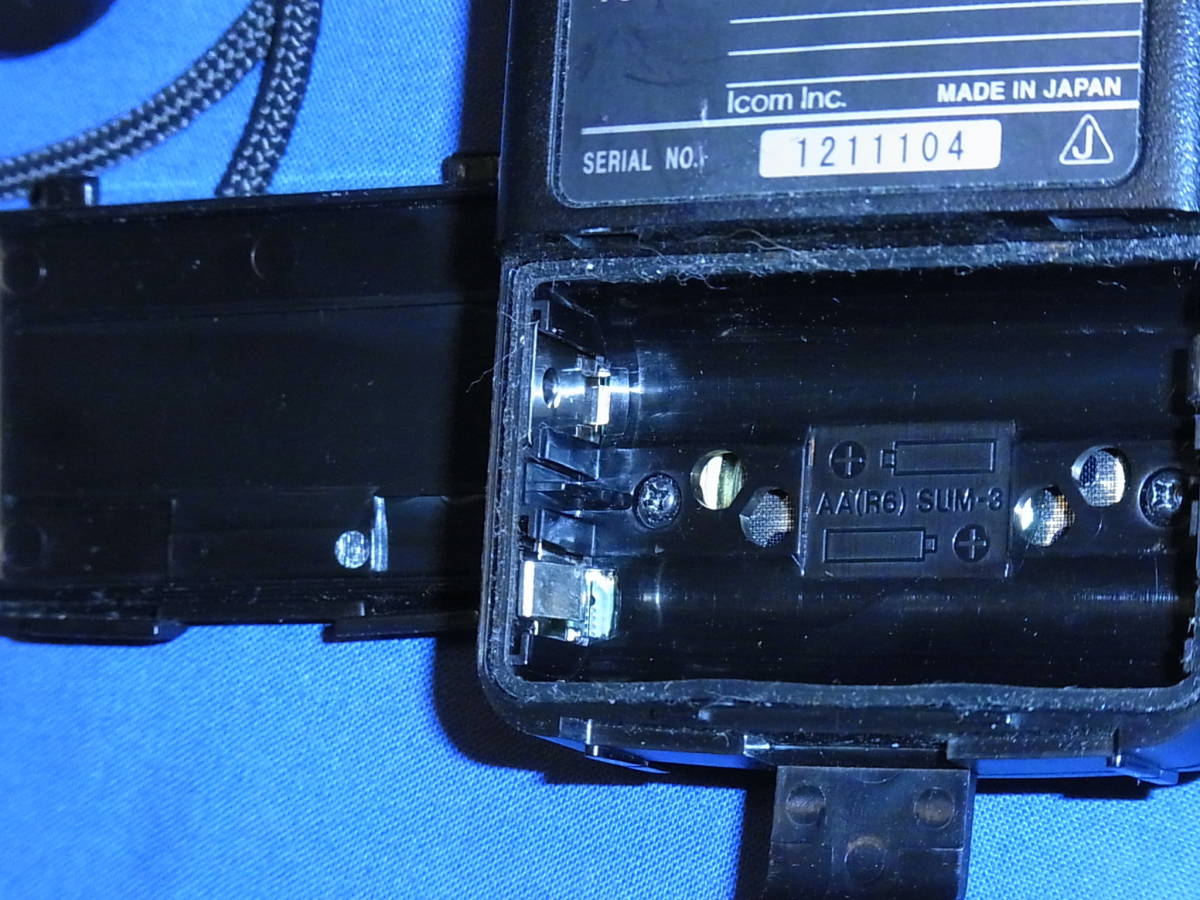 ICOM アイコム IC-R5 広帯域受信機 0.15~1309,995MHz ICOM アイコム IC-R5 広帯域受信機 0.15~1309,995MHz