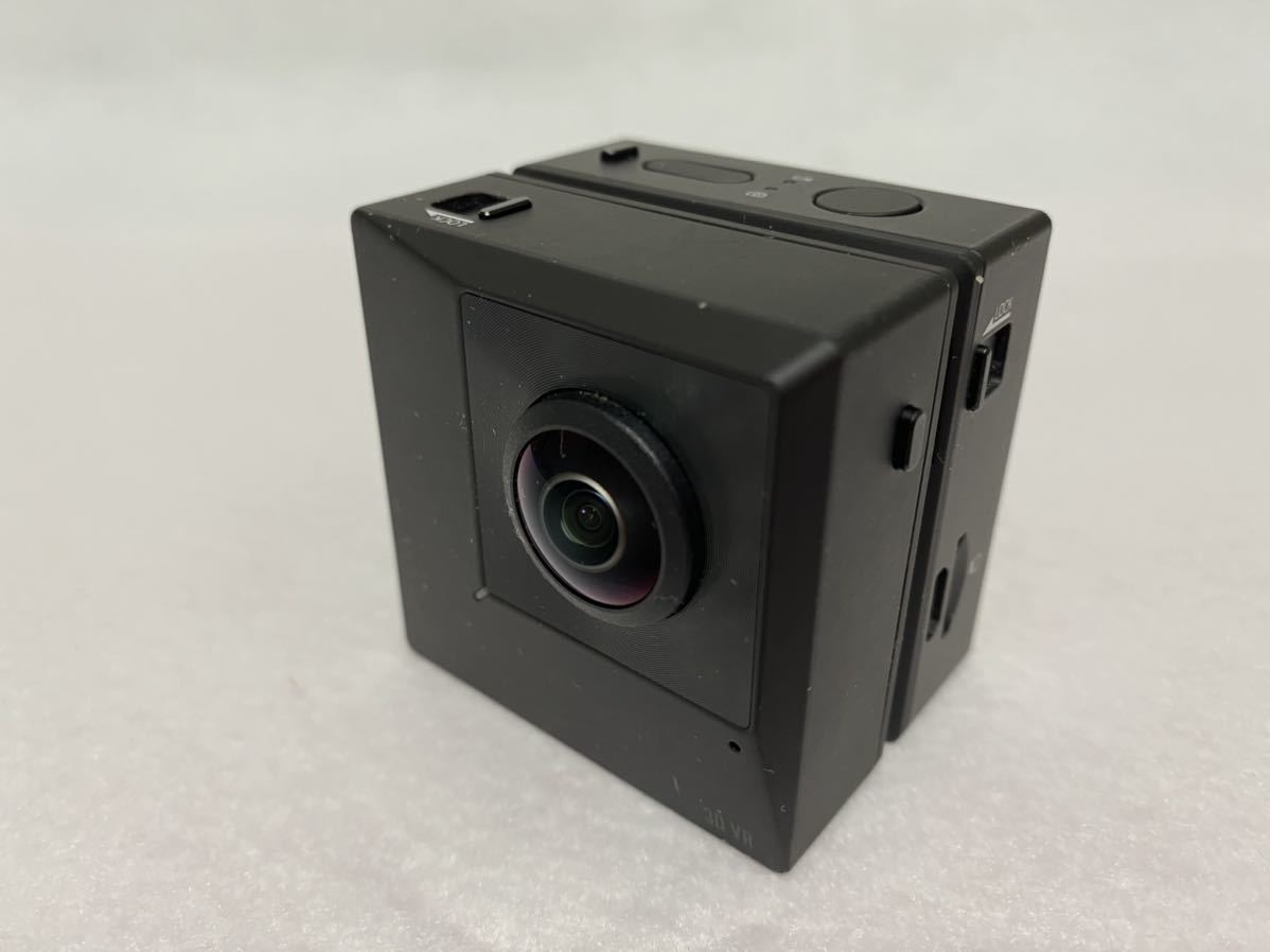 【全天球カメラ】INSTA 360 EVO/microSD 32GB付【中古、360度VR・180VR撮影変形カメラ】_折りたためば360度VR映像が撮影可能です。