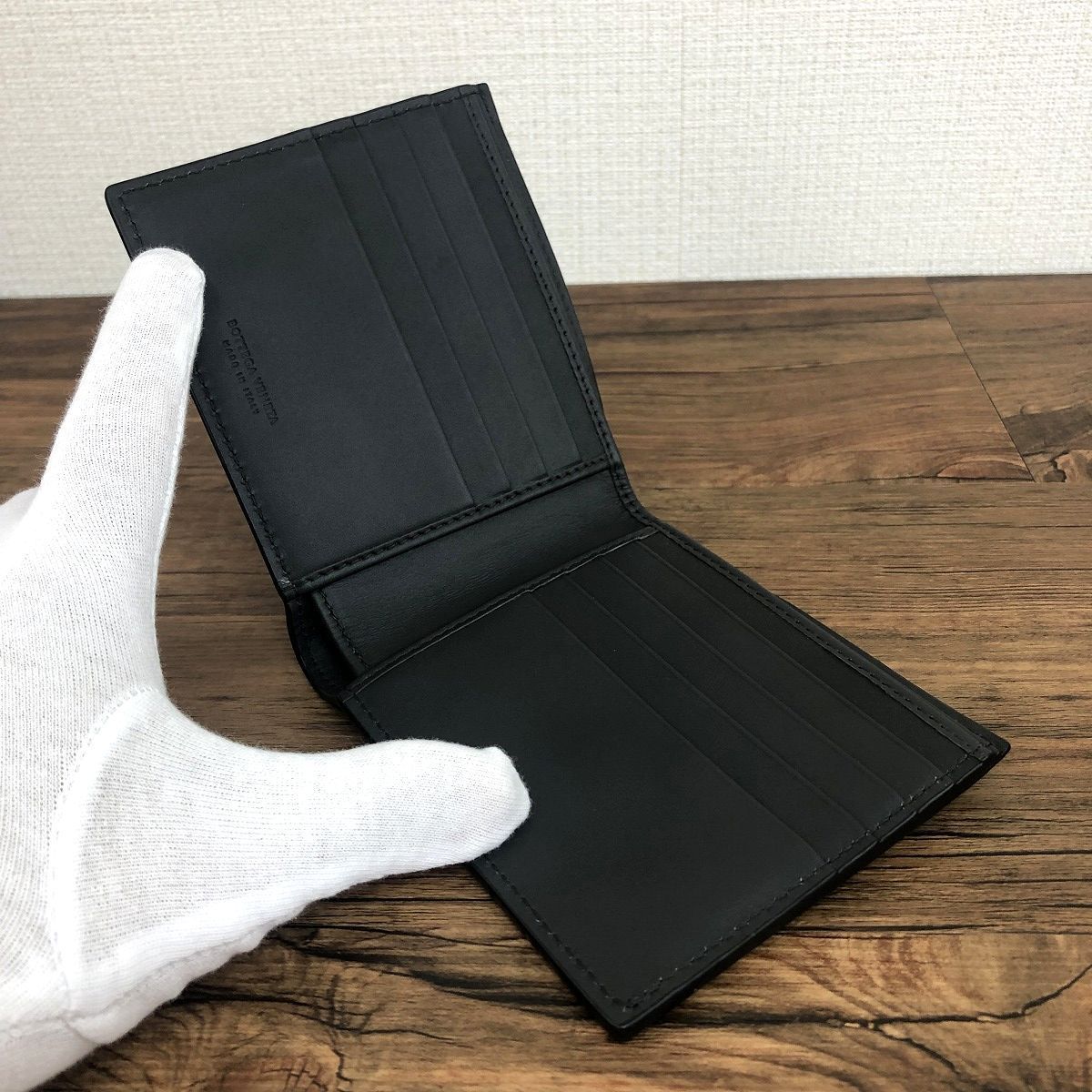 ☆送料無料☆ 未使用品 BOTTEGAVENETA 二つ折り札入れ グレー系 総