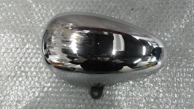 XV250ビラーゴ　3DM-053xxx　の　サイドカバー　小物入れ　傷 *1573094598　中古_画像2