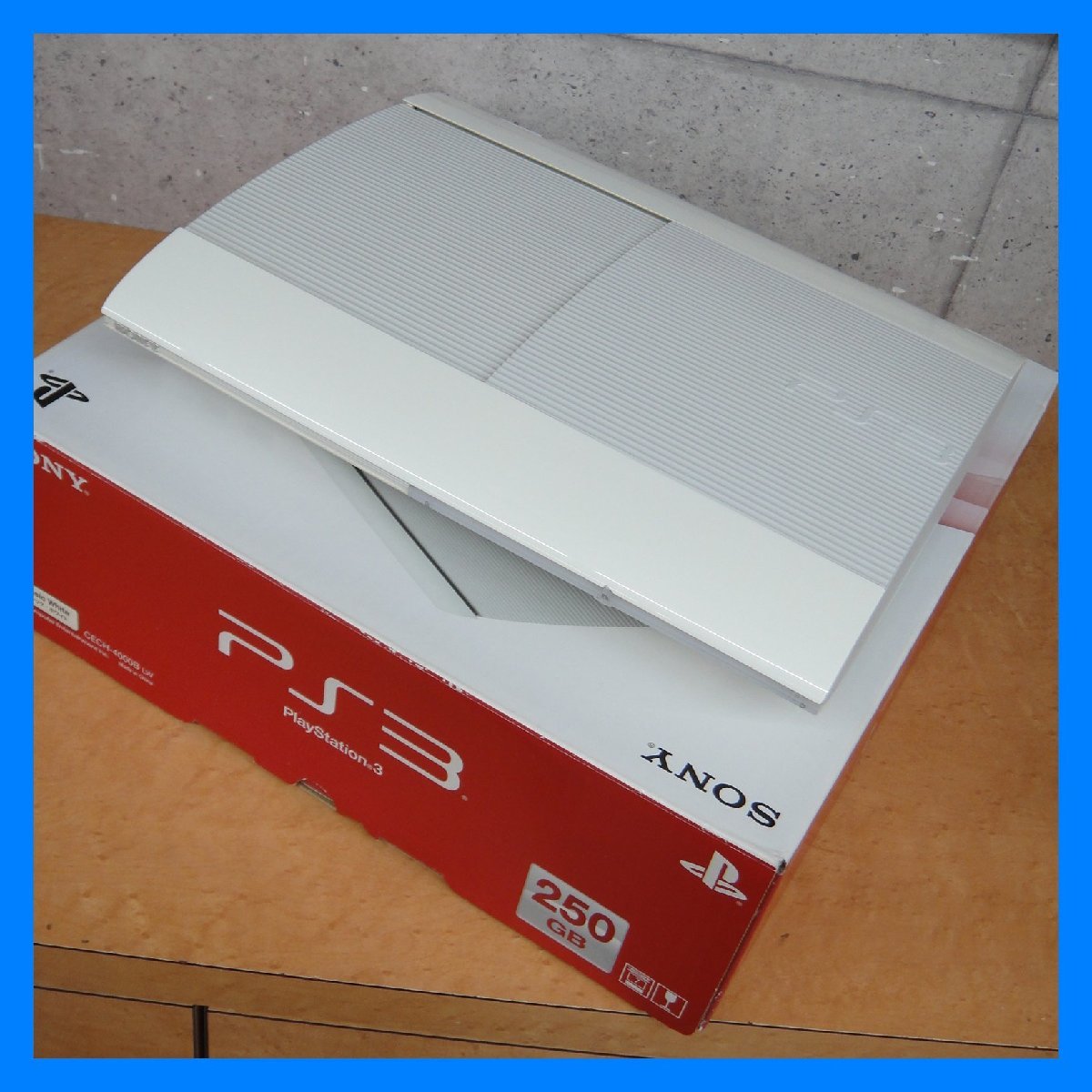 ソニー PS3 本体 CECH-4000B 250GB クラシック・ホワイト FW4.65