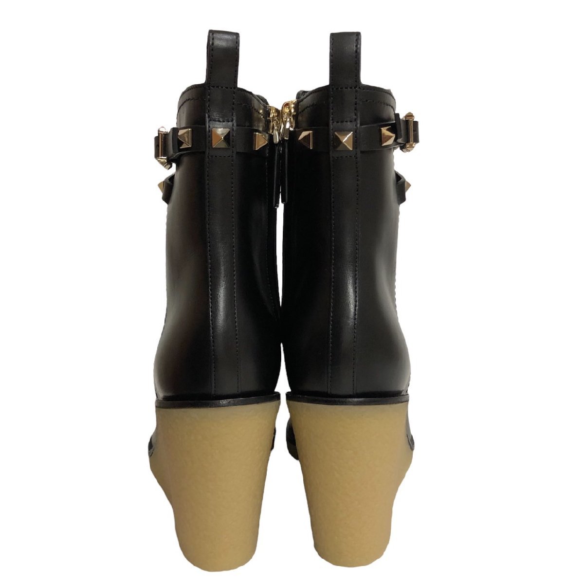 Valentino ヴァレンチノ ロックスタッズ ショートブーツ ウェッジ