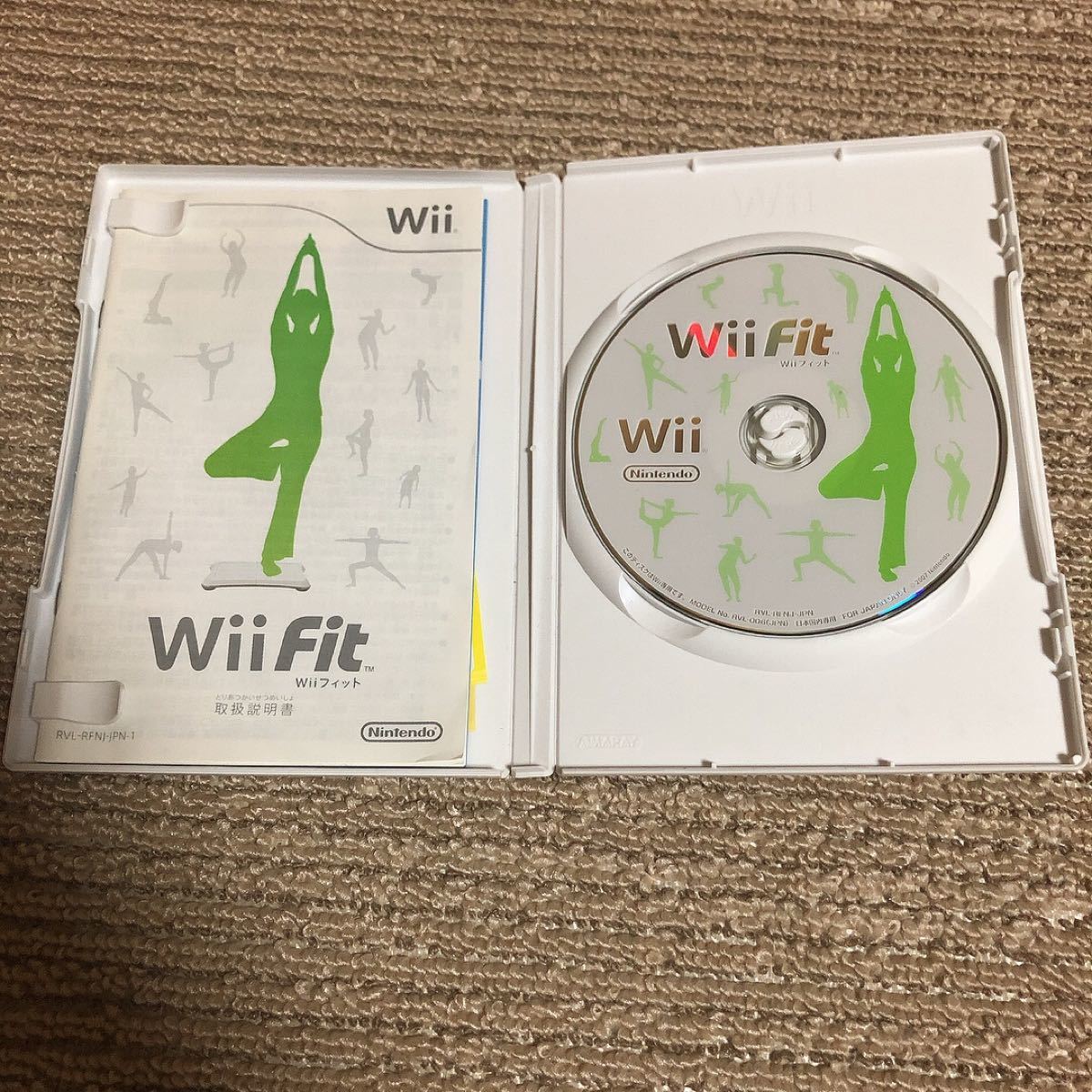 【Wii】 Wii Fit ソフト バランスボード セット Nintendo 任天堂 バランスWiiボード