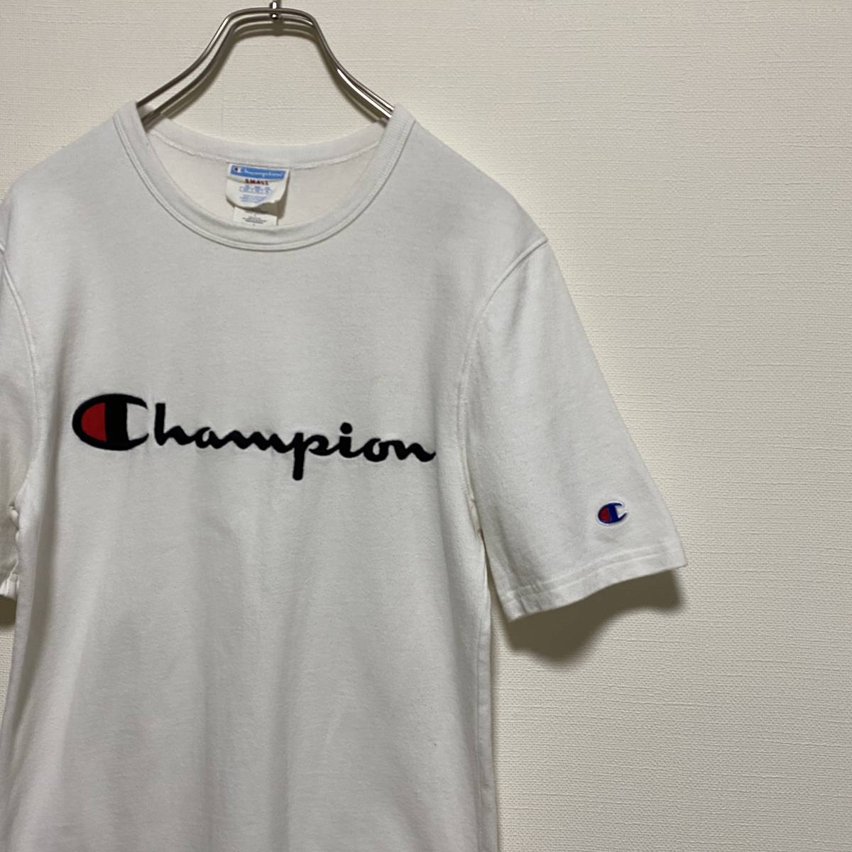 アメリカ古着　CHAMPION　チャンピオン　ホワイト　白T　半袖Tシャツ　ロゴ　刺繍　コットン　【C44】