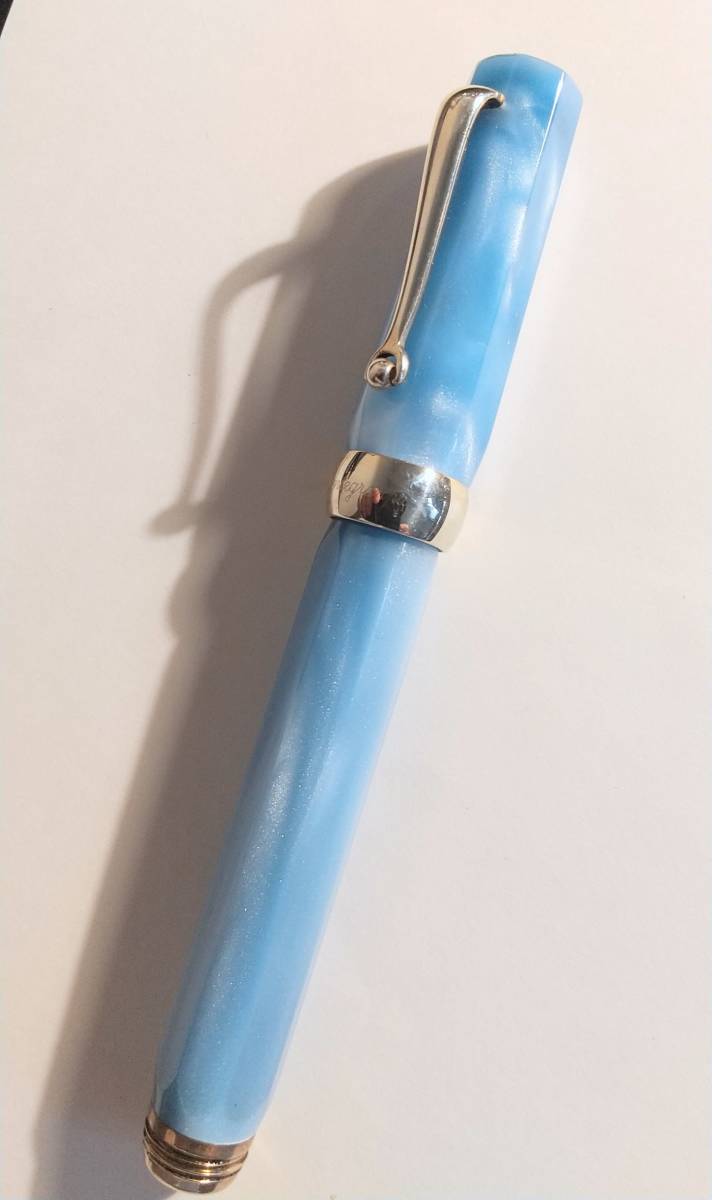 モンテグラッパ ミクラ クリアブルー万年筆 18金ペン先 F | mangement