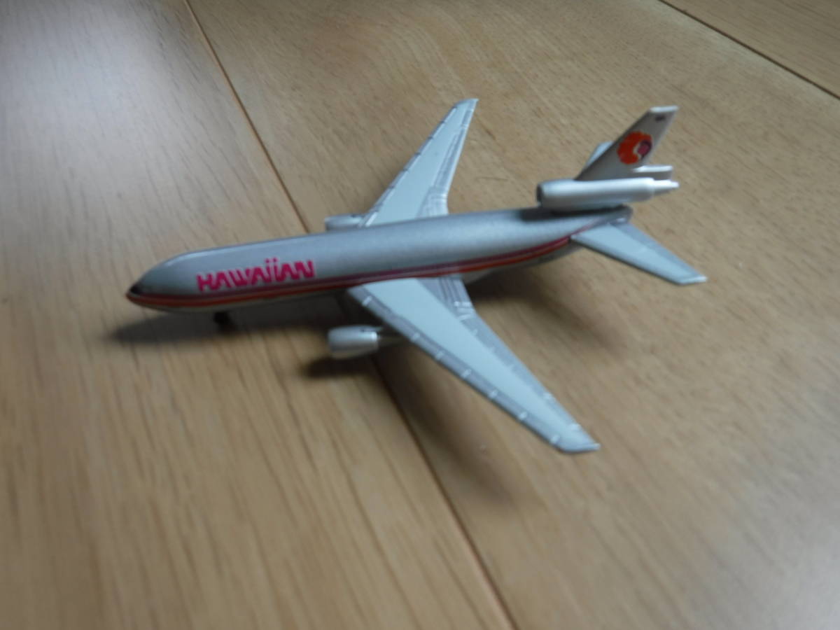  tax un- necessary special price in box!HAWAIIAN AIRLINES Hawaiian Eara in z Hawaiian aviation Old design airplane model Hawaii liking .*DC10 interior 