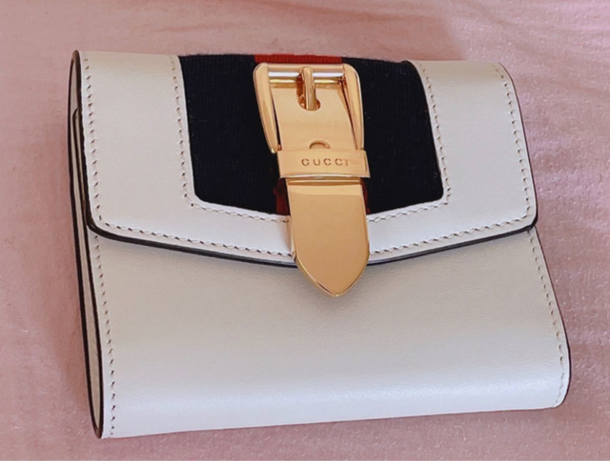 グッチ シルヴィ 折り財布 | noonanwaste.com