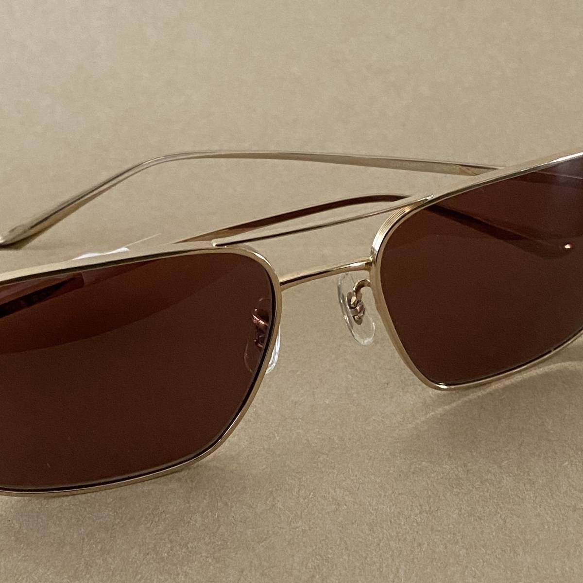OV26 新品 OLIVER PEOPLES × THE ROW サングラス VICTORY L.A オリバー