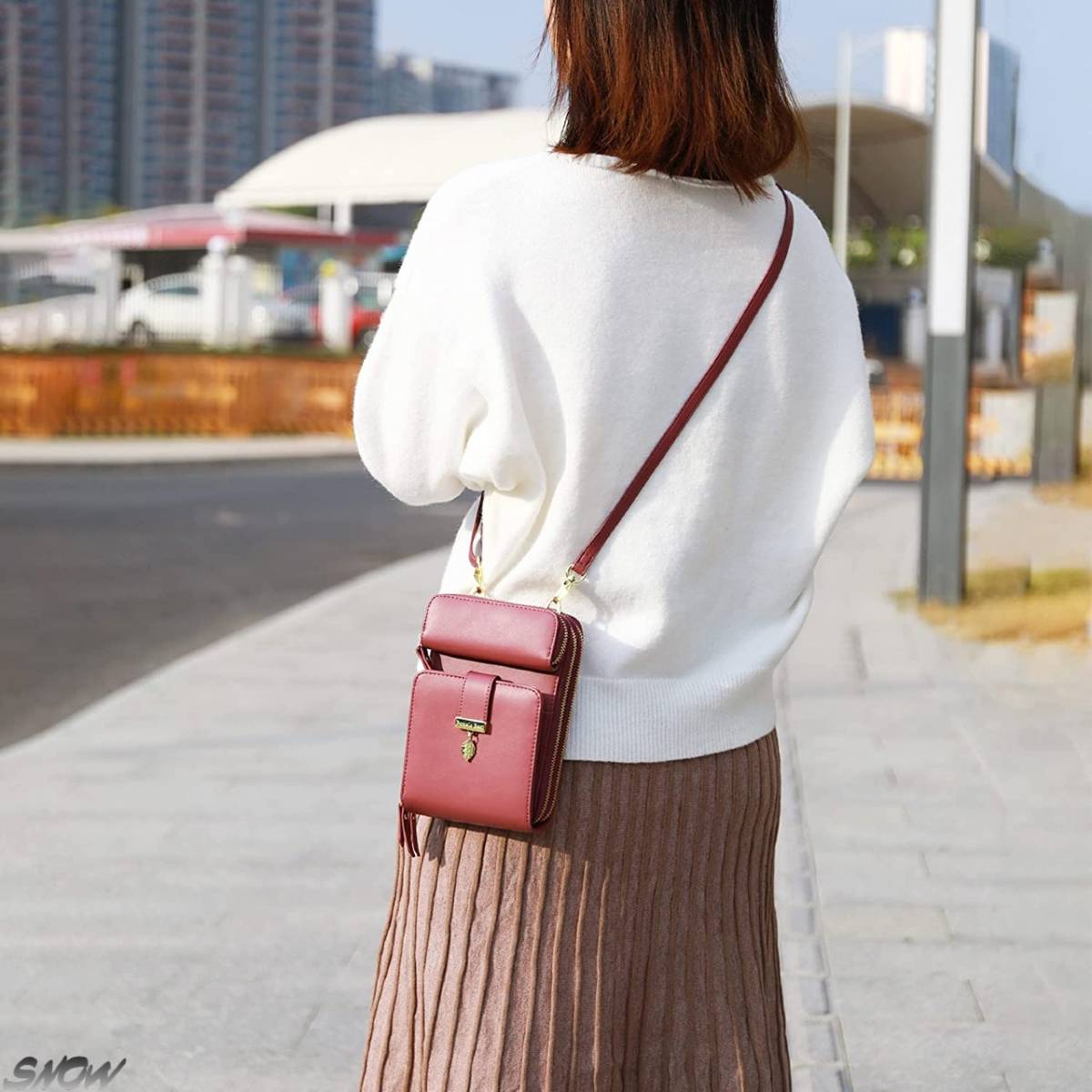 アイグナー 新品 バッグ 2way ショルダー付 ダークレッド 素敵 本革