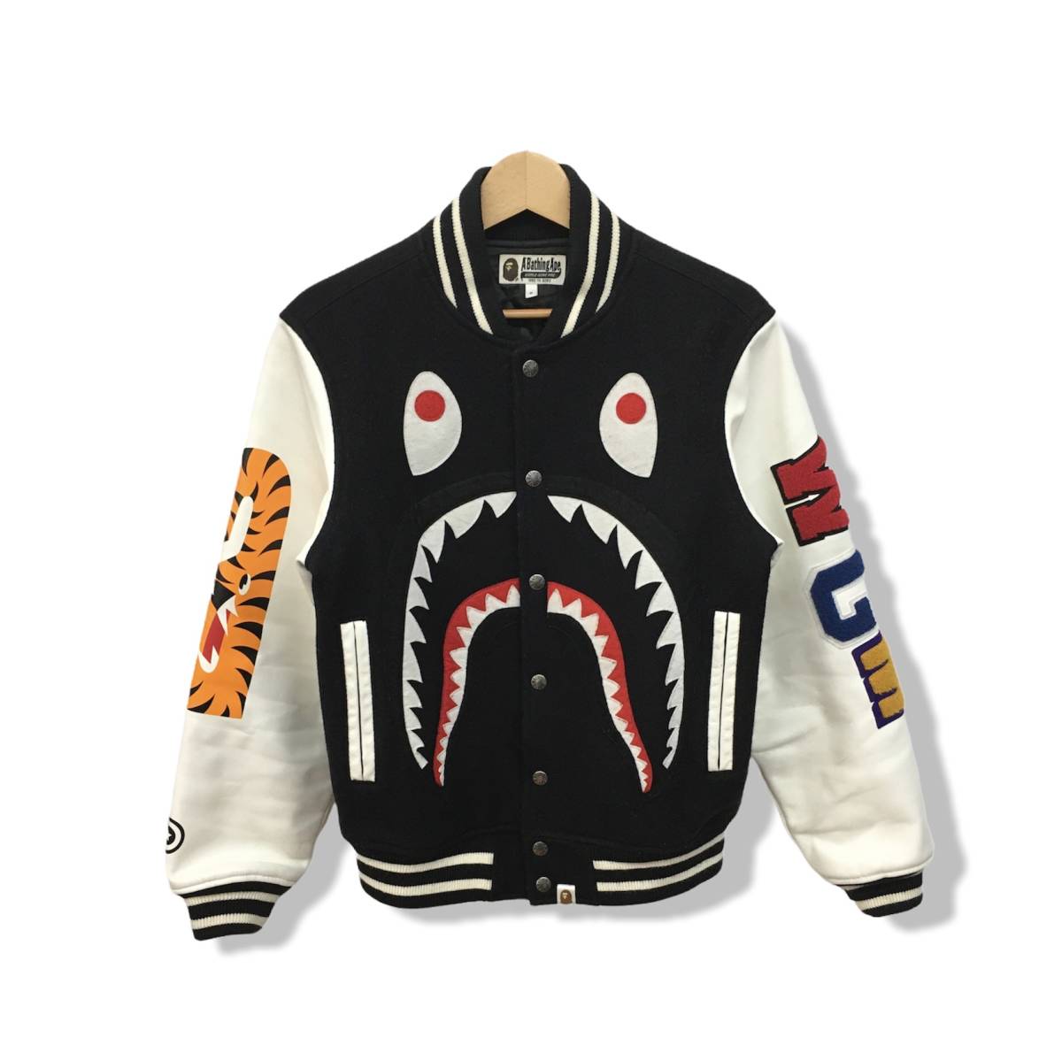 A BATHING APE 15S/S SHARK VARSITY JACKET アベイシングエイプ