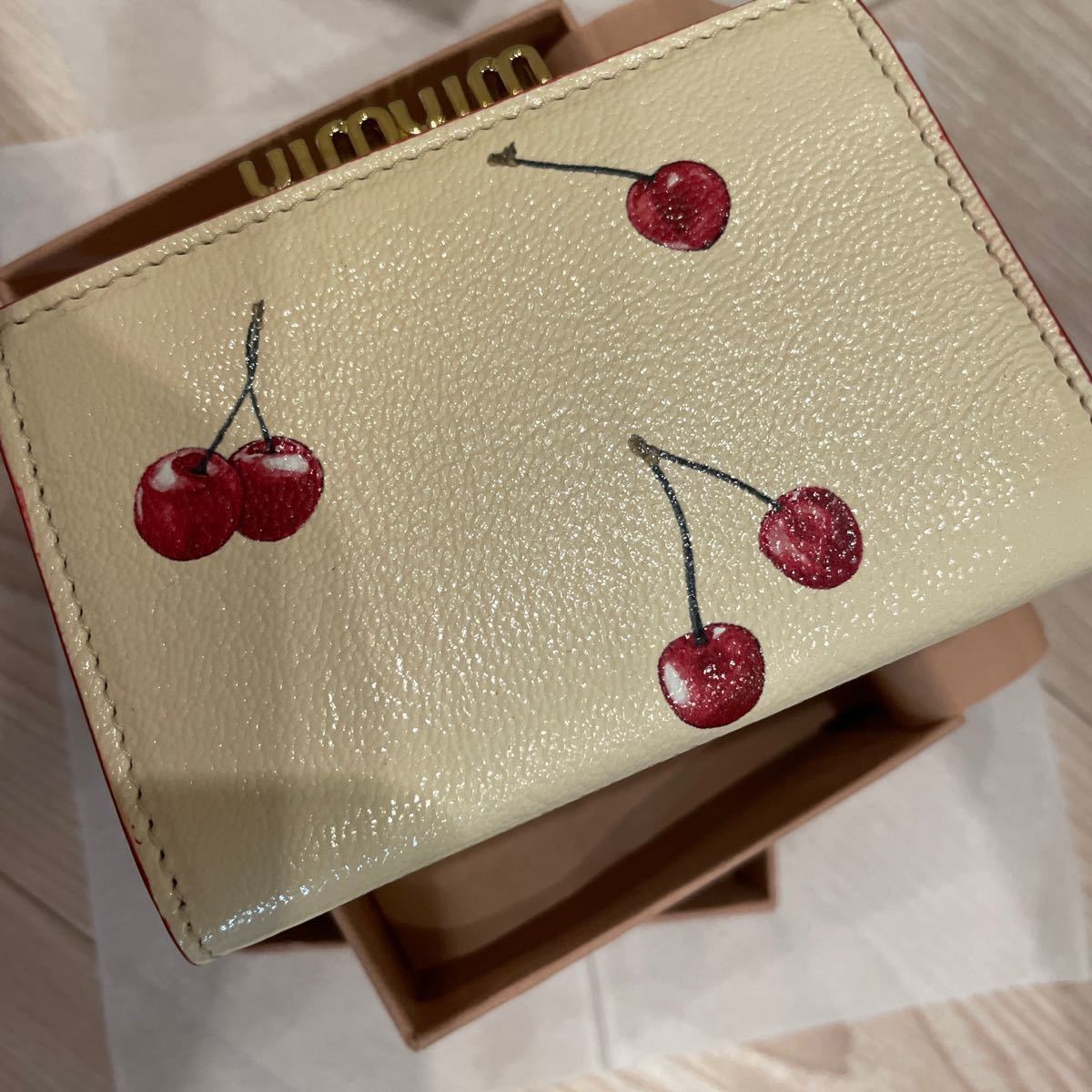 miumiu さくらんぼ 財布|Yahoo!フリマ(旧PayPayフリマ) miumiu さくらんぼ 財布|Yahoo!フリマ(旧PayPayフリマ)