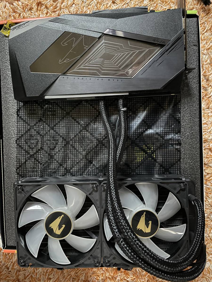 GIGABYTE AORUS GeForce RTX 3080 簡易水冷タイプ　REV1.0（非LHR）　動作確認済み_画像3