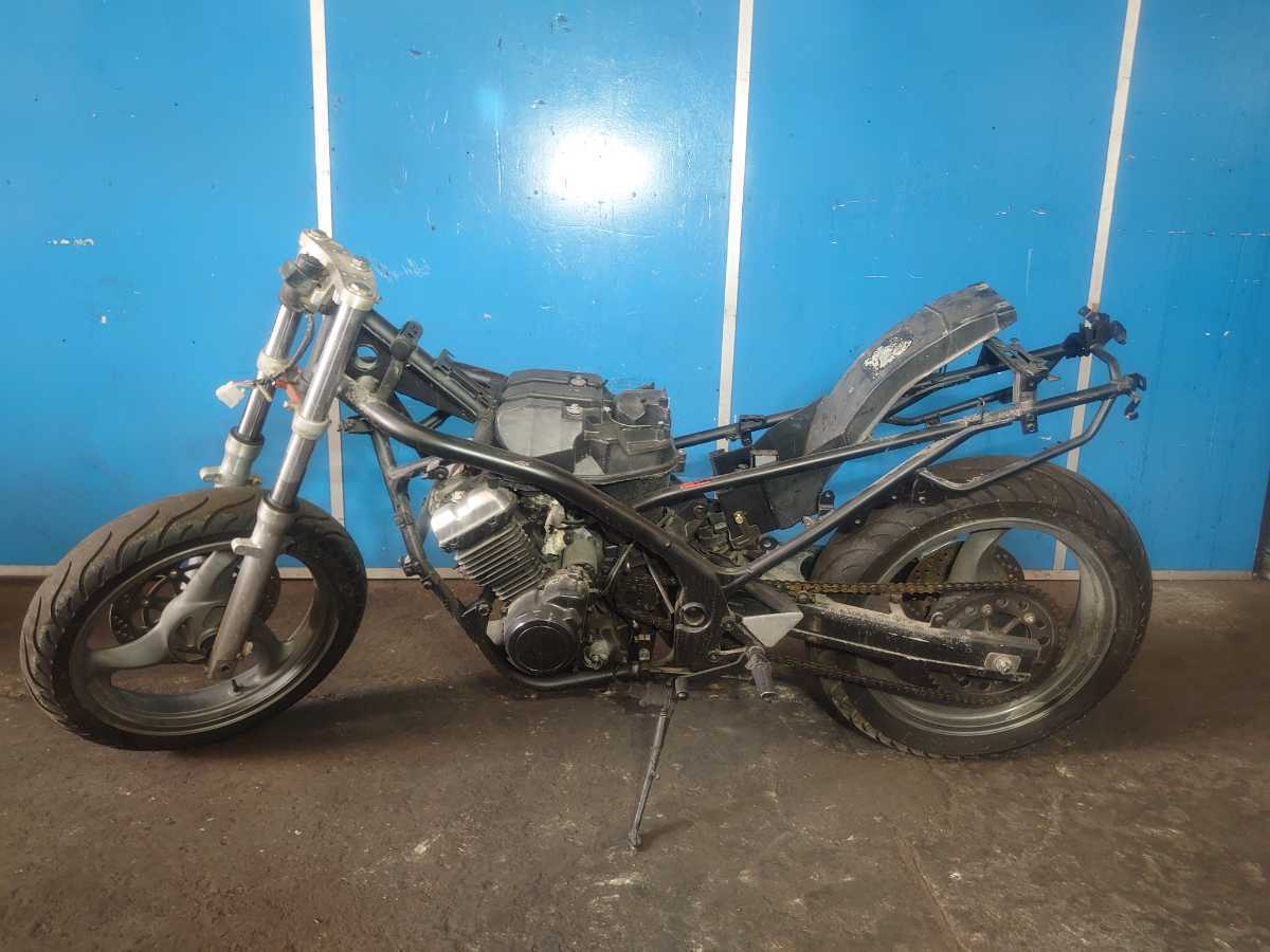 カワサキ バリオス【ZR250A】エンジン不動車 レストアベース 書なし