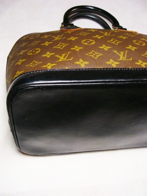 LOUIS VUITTON ルイヴィトン ◇ M51130 アルマ PM LV モノグラム ブラック レザー 皮 革 ハンド バッグ 鞄の画像3