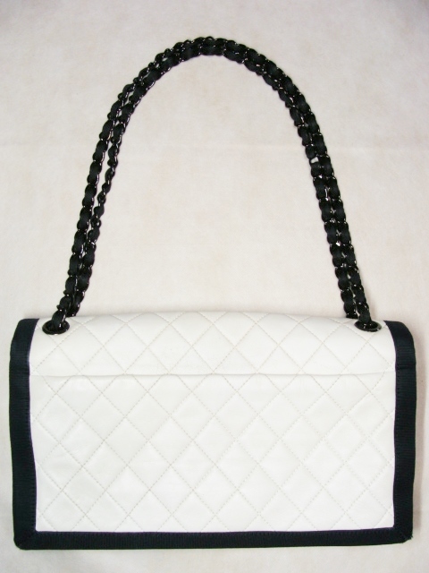 CHANEL シャネル ジャージー レザー 革 バイカラー マトラッセ W CHANEL シャネル ジャージー レザー 革 バイカラー マトラッセ W