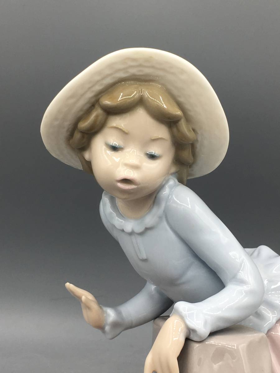 リヤドロ LLADRO ナオ 少女犬 置物 フィギュリン 陶器_画像2