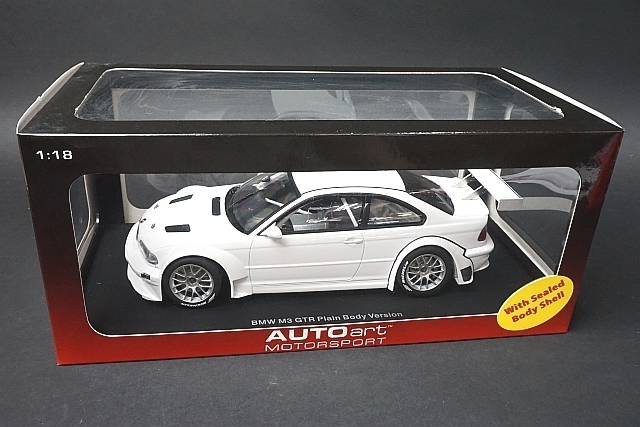 AUTOart オートアート 1/18 BMW M3 GTR プレーンボディ AUTOart オートアート 1/18 BMW M3 GTR プレーンボディ