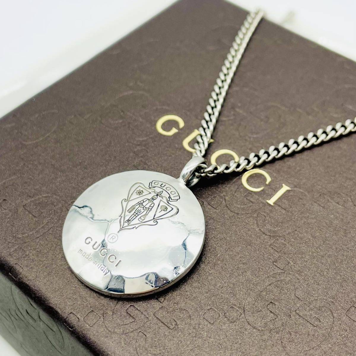 GUCCI クレストコインペンダント www.albaraka-ins.com