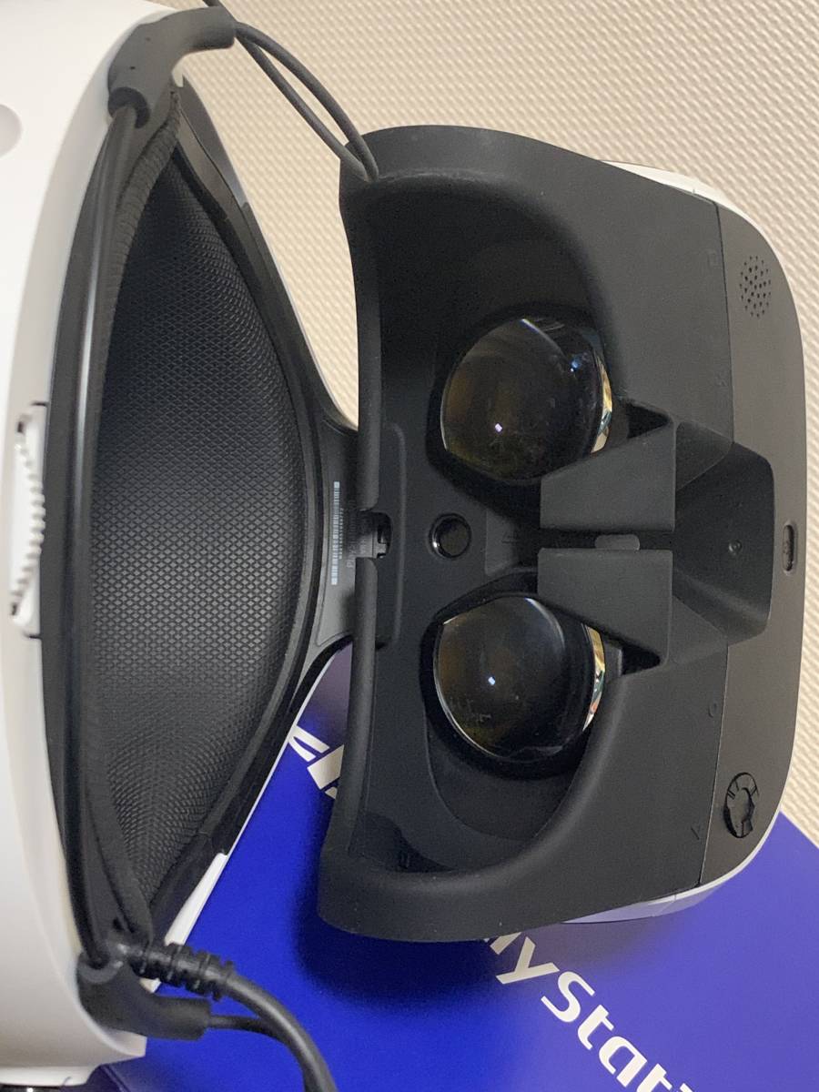 PSVR(中古)一式◆VR-WORLDS同梱版◆CUHJ-16006