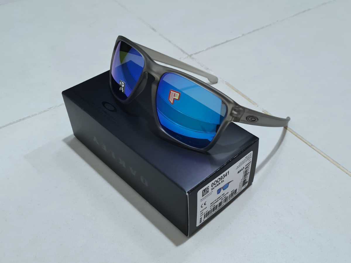 新品 偏光レンズ OAKLEY SLIVER XL オークリー スリバー SAPPHIRE POLARIZED サファイア イリジウム ポラライズド サングラス OO9341-0357_画像3