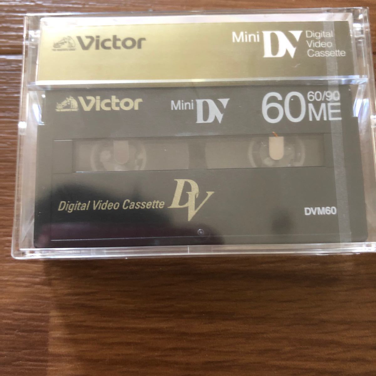 Victor ミニDV カセット  4本　(標準60分　LP90分)