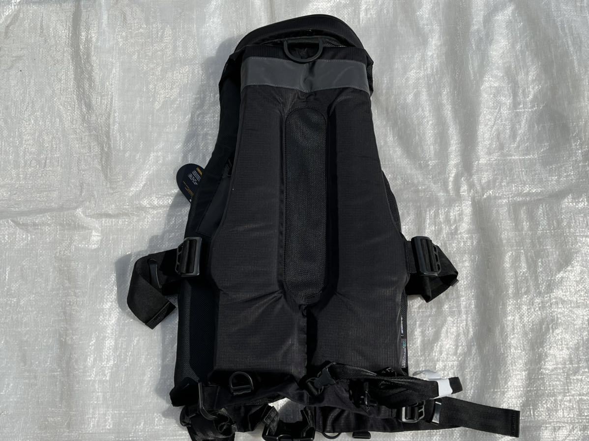 未使用 LUXXE ラグゼ スペクトラロックトレック PFD LE-902【F】ライフジャケット フローティングベスト 黒 フリーサイズ がまかつ 2