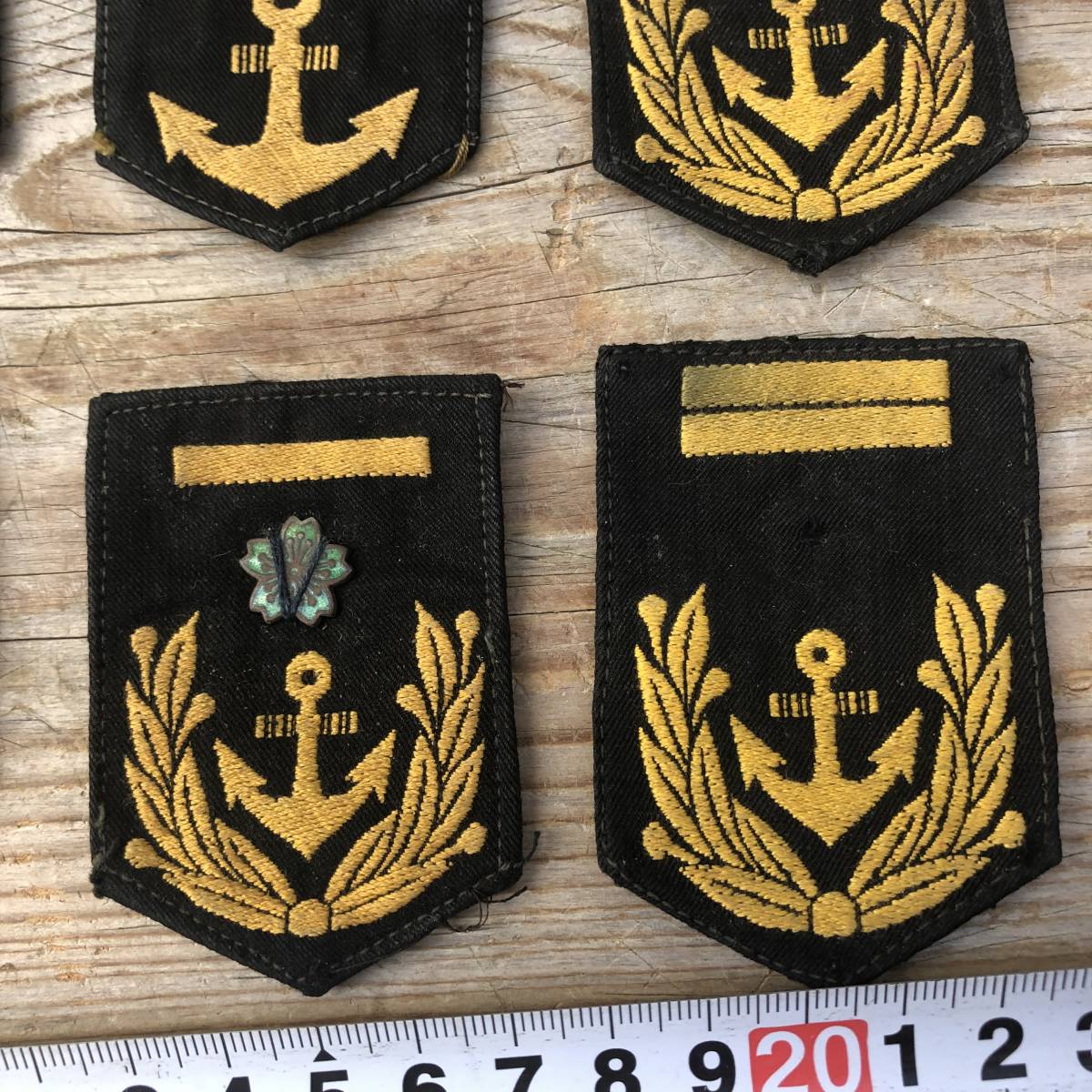 旧日本海軍 当時もの 本物 ☆ 大日本帝国海軍 肩章 階級章 肘章 旧日本海軍 当時もの 本物 ☆ 大日本帝国海軍 肩章 階級章 肘章