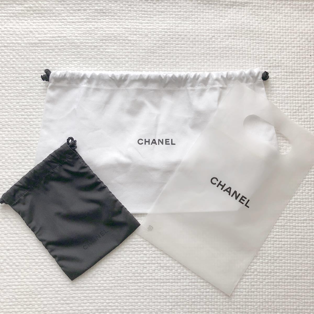 CHANEL シャネル 巾着袋 ポーチ ショップ袋|Yahoo!フリマ(旧 CHANEL シャネル 巾着袋 ポーチ ショップ袋|Yahoo!フリマ(旧