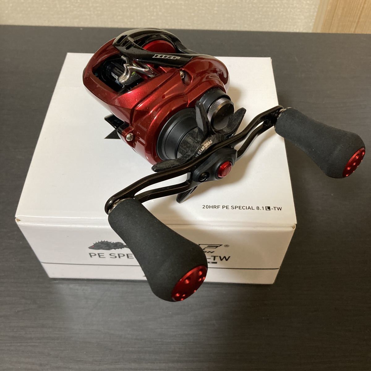 ☆新品未使用 ダイワ 20HRF PE SPECIAL 8.1L-TW 左巻き ハードロック