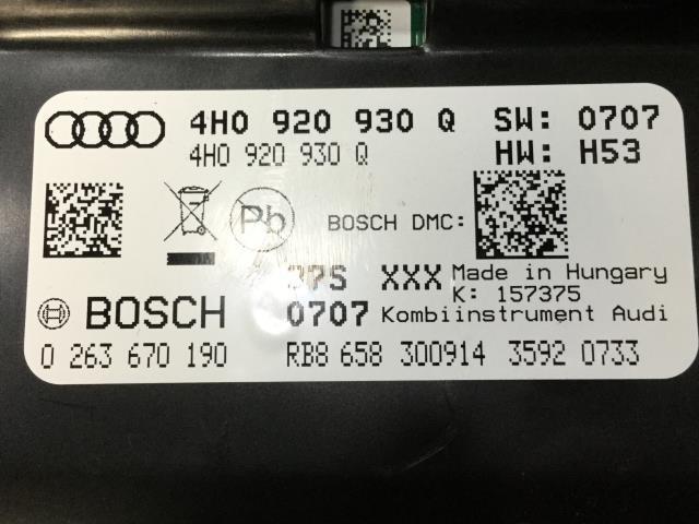  Audi A8 ABA-4HCTGF спидометр LZ9Y 4H0920930Q/0263670190