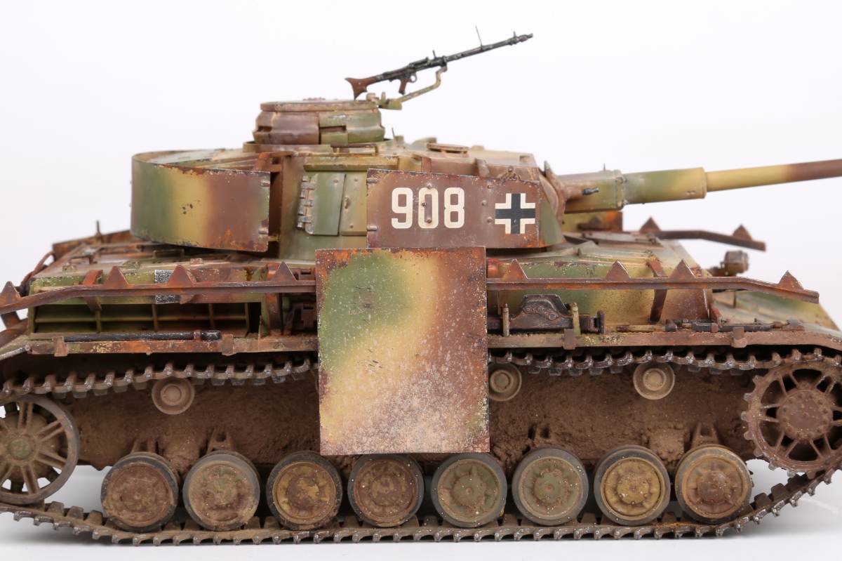 [塗装済完成品]1/35 ドイツ軍　 IV号戦車G型_画像8