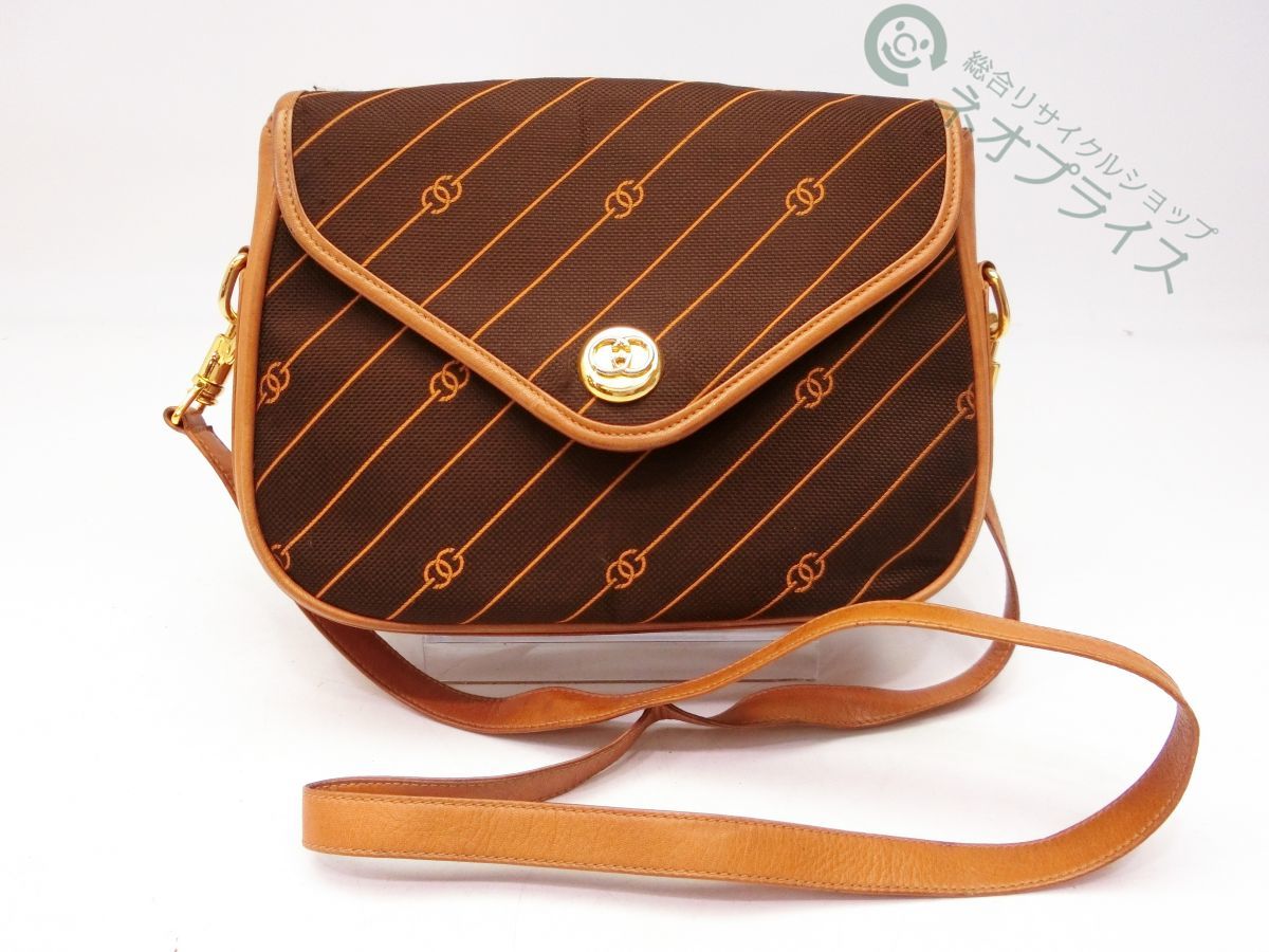 ◇A3734 GUCCI グッチ オールドグッチ GG金具 キャンバス レザー