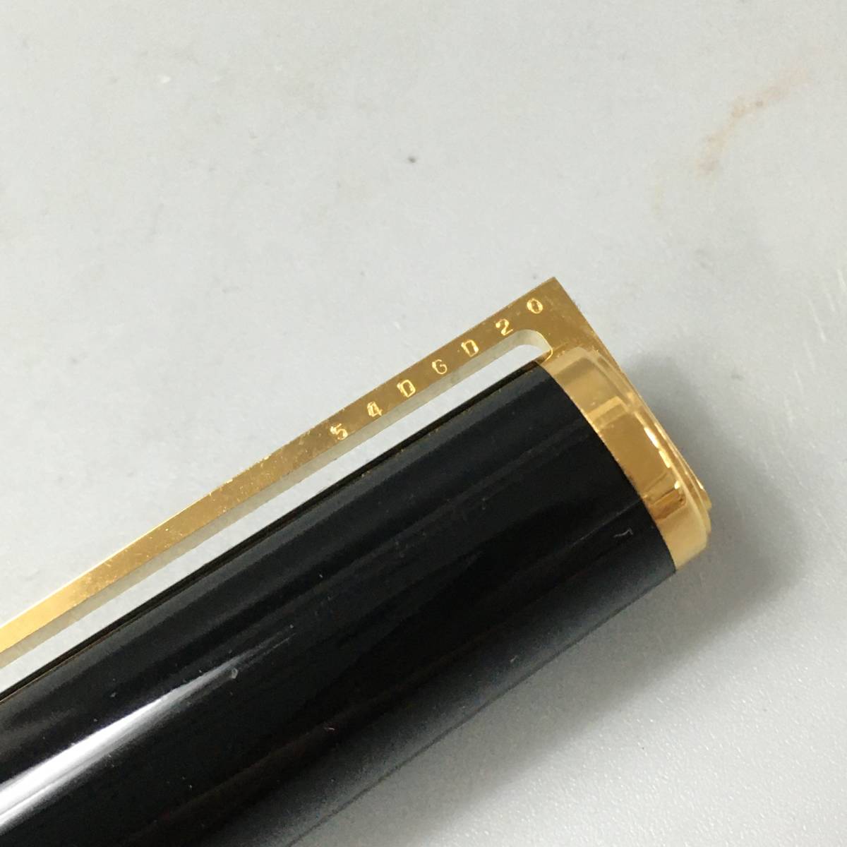 C 美品 S T Dupont デュポン ボールペン モンパルナス ブラック ゴールド 筆記ok Br100 Com Br C 美品 S T Dupont デュポン ボールペン モンパルナス ブラック ゴールド 筆記ok Br100 Com Br