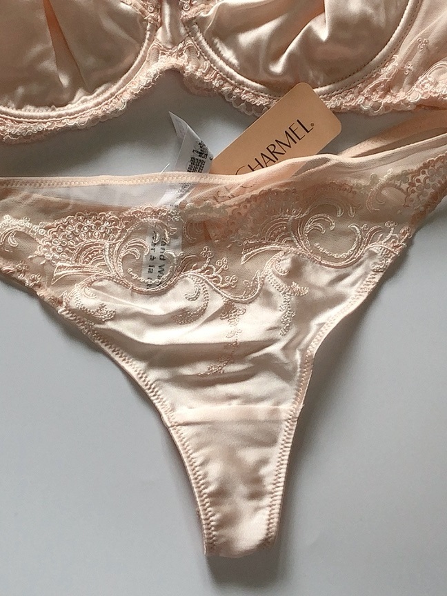 70D+XS☆リズシャルメル Lise charmel Splendeur Soieシルクの輝き