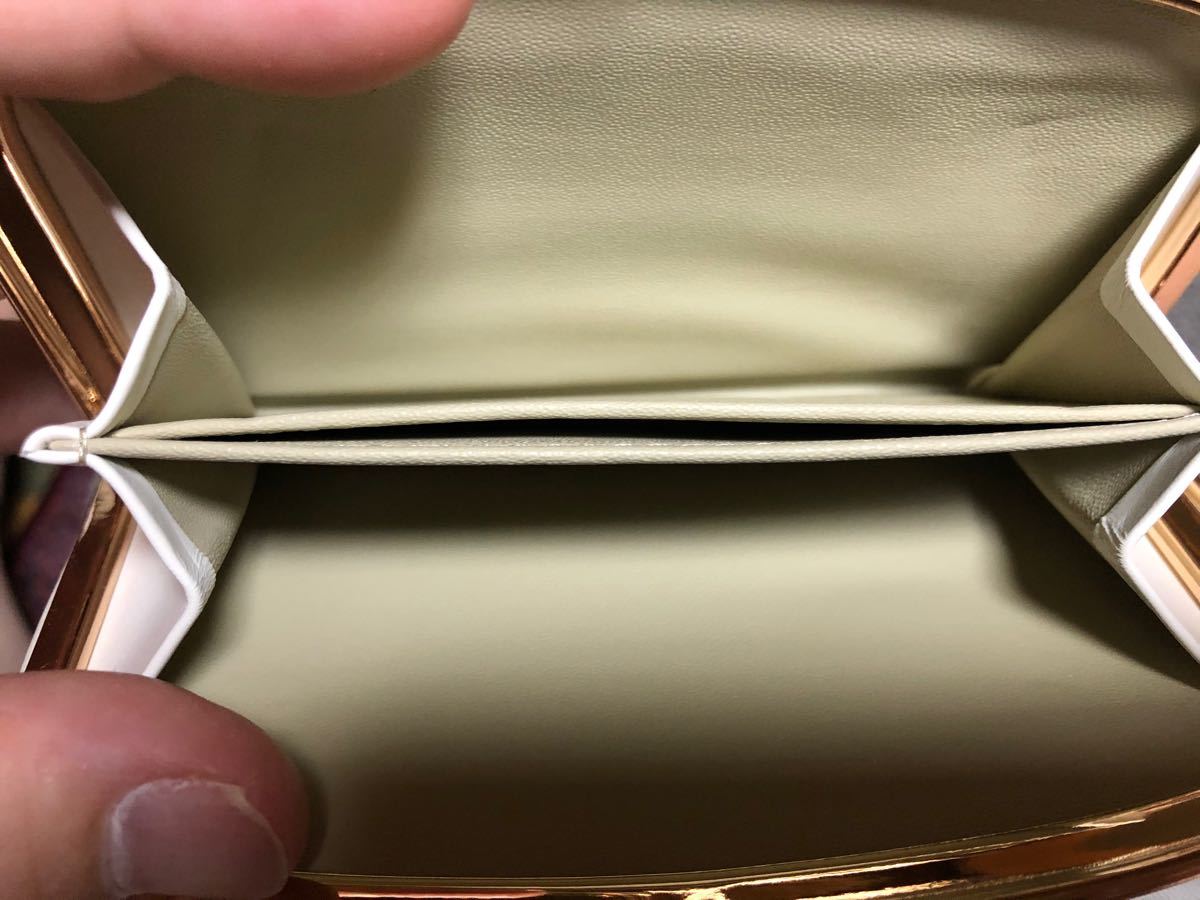 ナタリーレテ 水金の文庫革 がま口財布 キノコとリス|Yahoo ナタリーレテ 水金の文庫革 がま口財布 キノコとリス|Yahoo