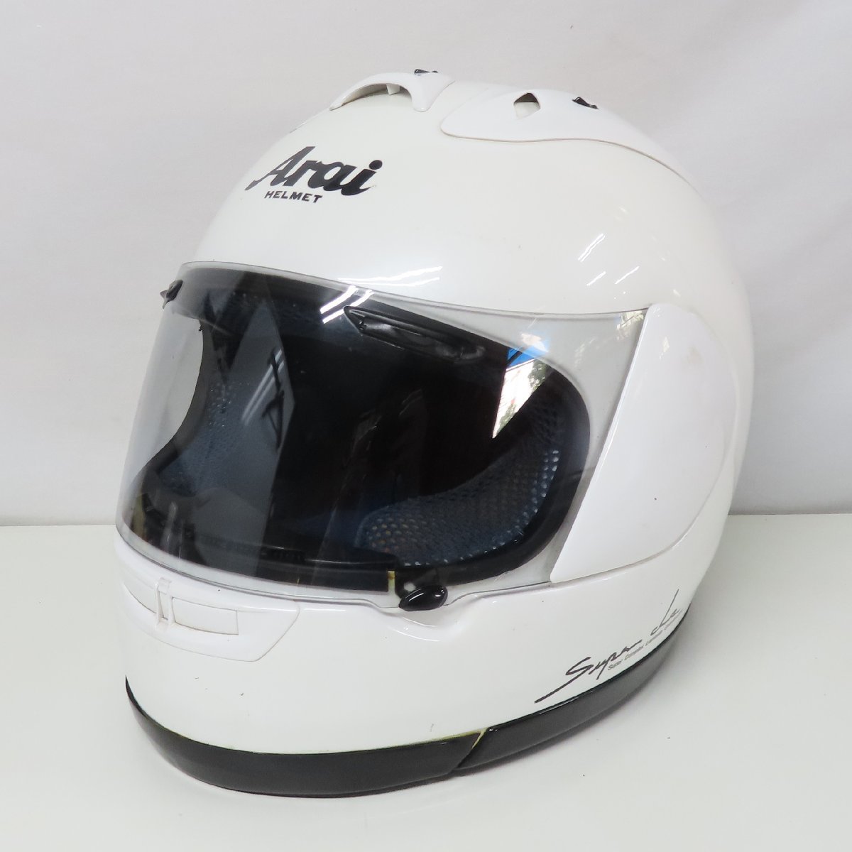 セール 登場から人気沸騰 白ヘルメット RX-7RR3 アライ RX-7RR3 アライ