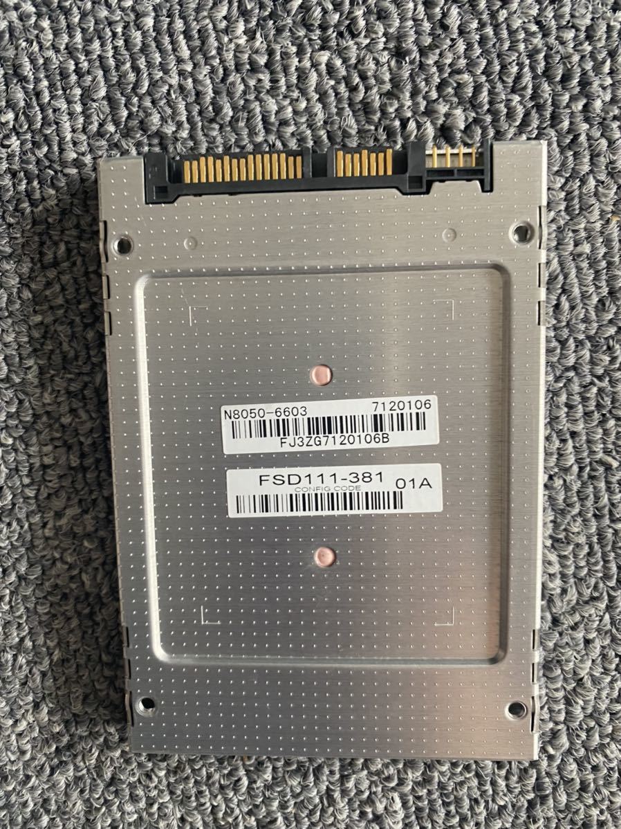 TOSHIBA SSD 2.5インチ　THNSNJ512GCSY 512GB 動作確認済み L_画像2