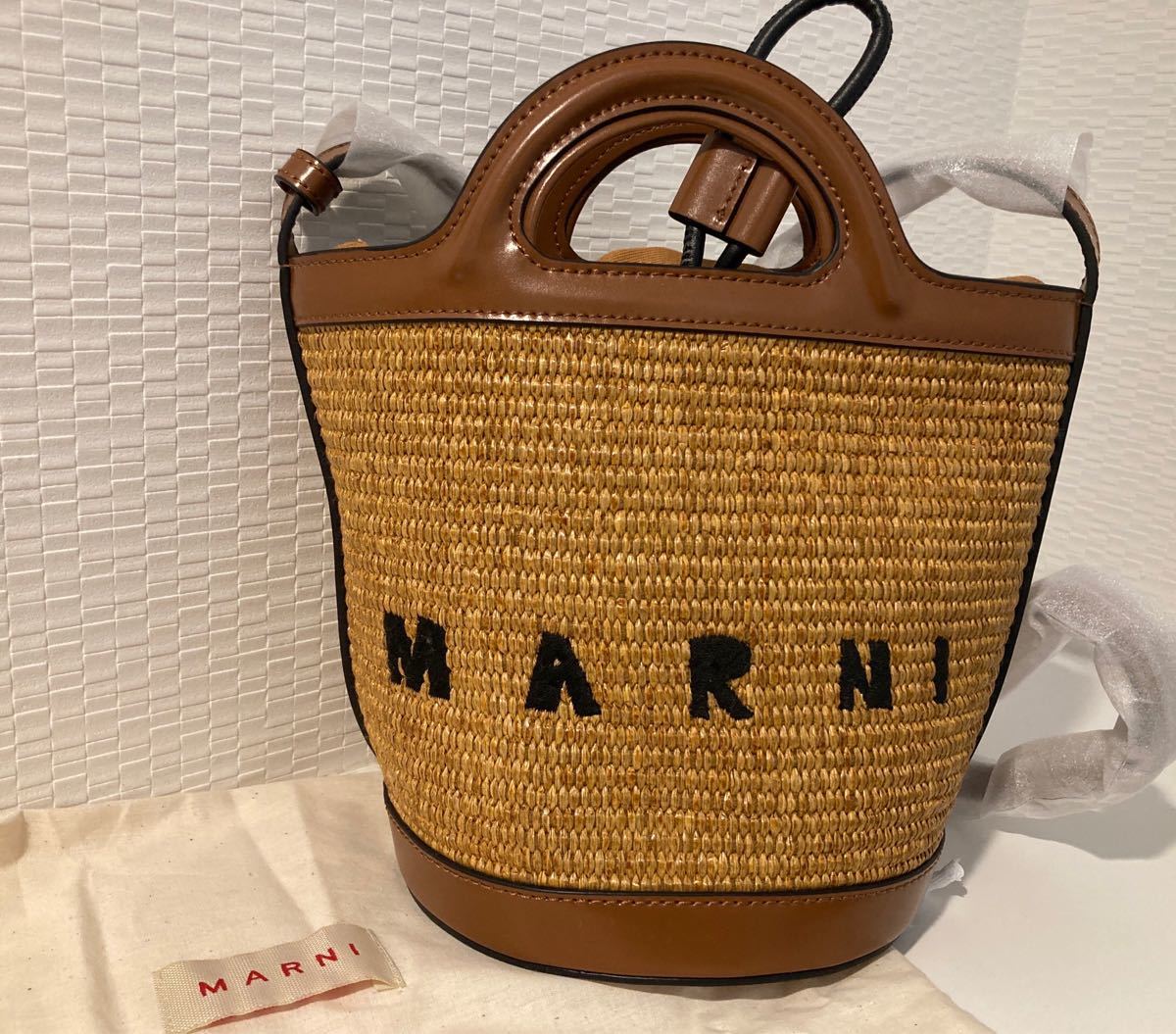 22SS マルニ MARNI かごバッグ ショルダーバッグ スモールバケット