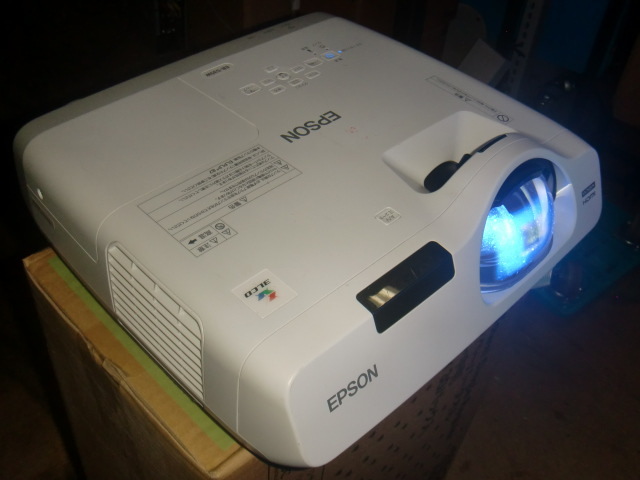 ☆EPSON/エプソン ビジネスプロジェクター EB-535W！(MID-8974)「100サイズ」☆_画像1