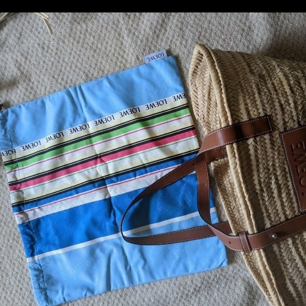 LOEWE 巾着バッグ美品 | contifarma.pe