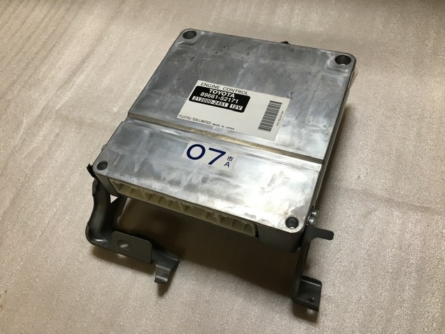 エンジン コンピューター ポルテ NNP11 トヨタ 純正 1NZ-FE 89661-52171 FUJITSU 212000-2451 ECU_画像1