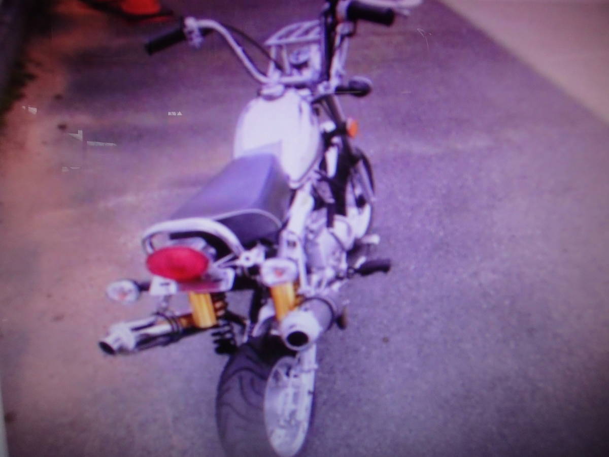 「モンキ-タイプのカスタムキットバイク110cc2本だしマフラ―付き！マニア館趣味のバイク株式会社ギフトップトレ-ディング 」の画像3