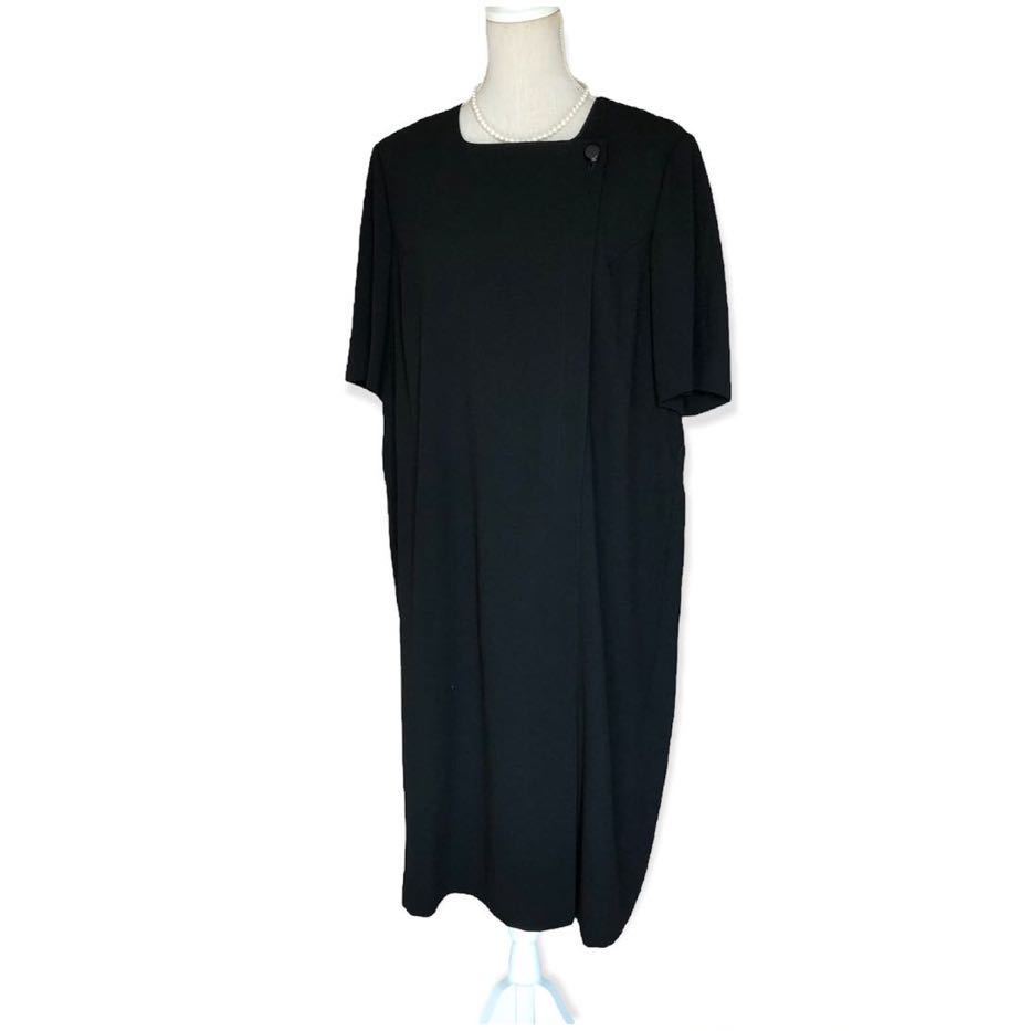 SHOWA DRESS 昭和ドレス 前開きブラックフォーマル ワンピース 礼服 喪服 19号 4XL 5Lサイズ セレモニー ゆったりシルエット  大きいサイズ