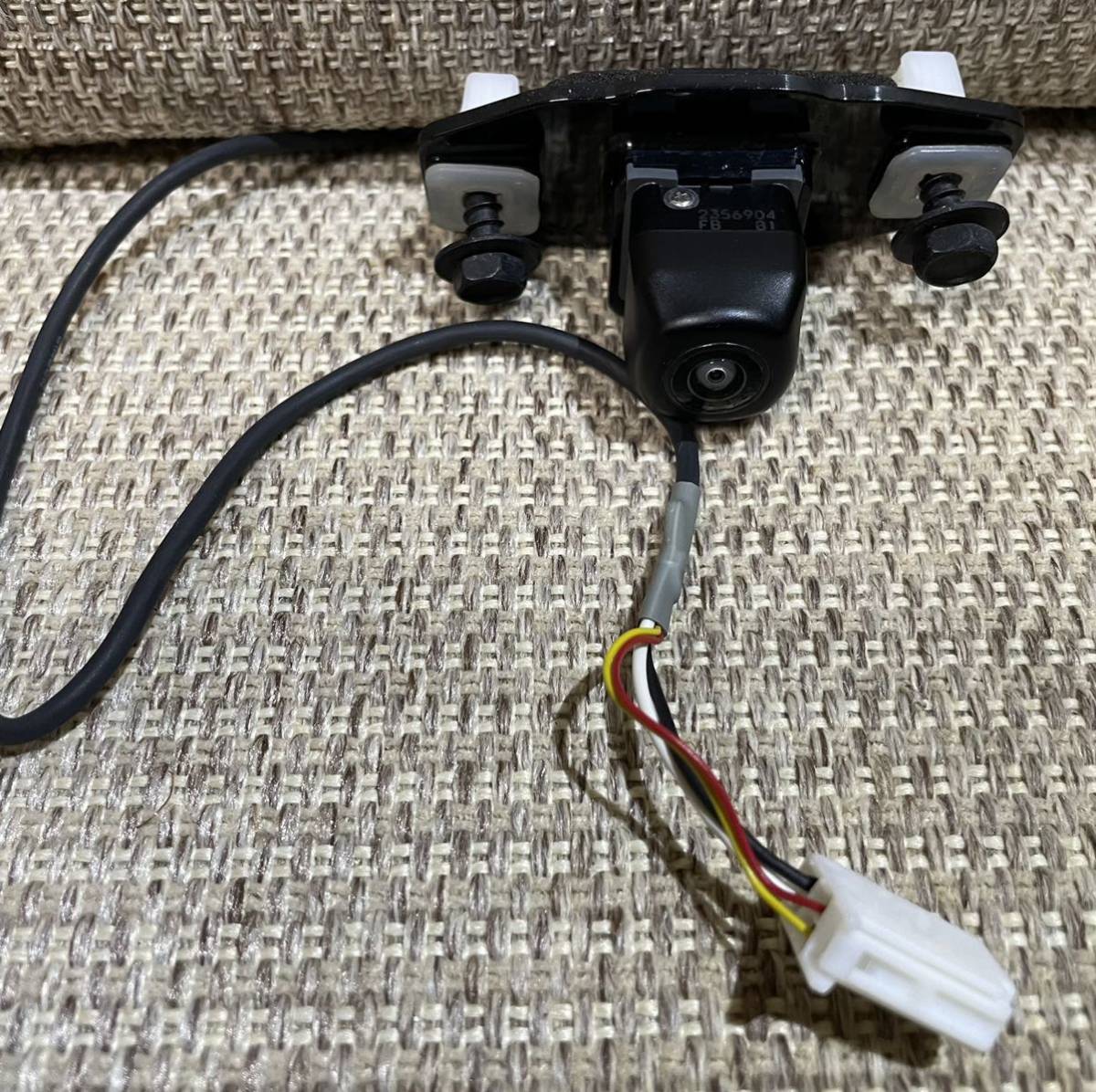 美品 トヨタ純正 バックカメラ 80エスクァイア ヴォクシー ノア 美品 トヨタ純正 バックカメラ 80エスクァイア ヴォクシー ノア