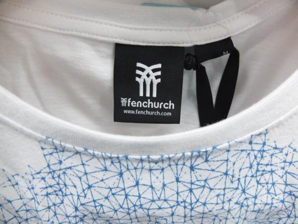 送料無料！半袖Tシャツ 　ロゴプリント　薄手天竺　XLサイズ　白　英国ｆｅｎｃｈｕｒｃｈ★未使用格安！_画像4