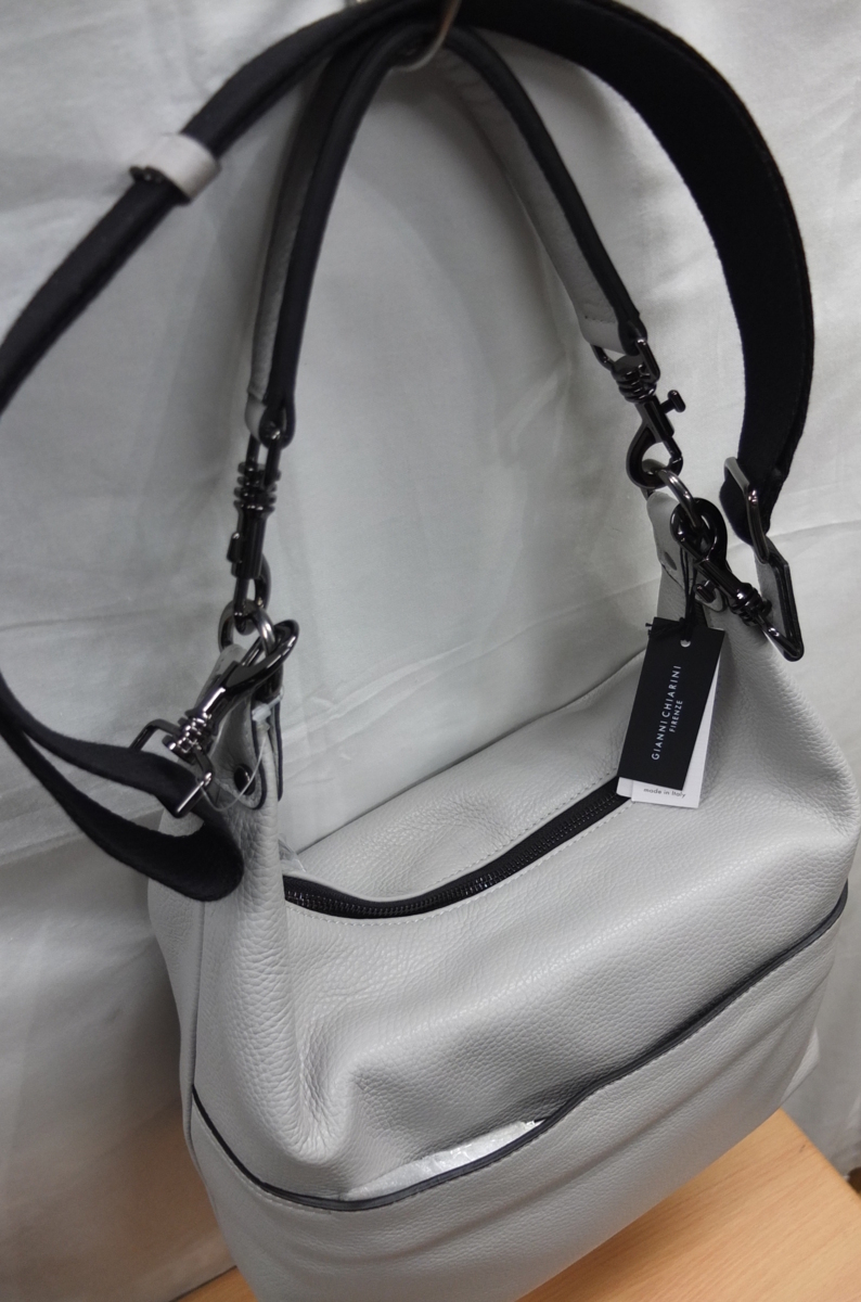  free shipping! shoulder bag 2WAY bag cow .. leather ice gray .ITALY made GIANNI CHIARINI* unused cheap!